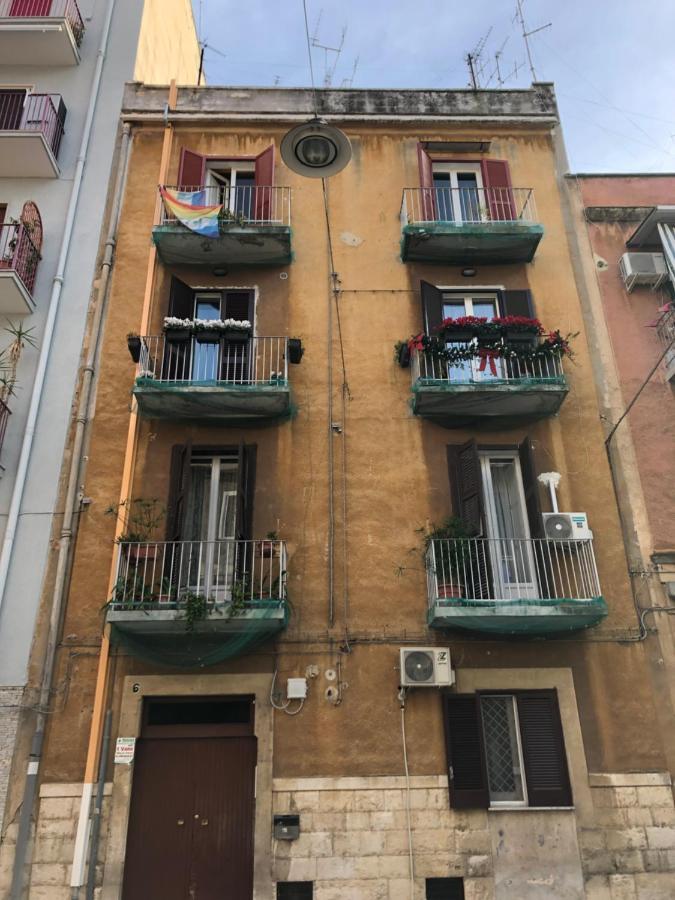 Casa De Rosas Hotel Bari Bagian luar foto