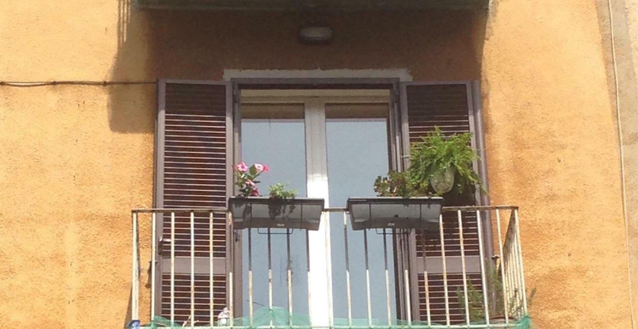 Casa De Rosas Hotel Bari Bagian luar foto